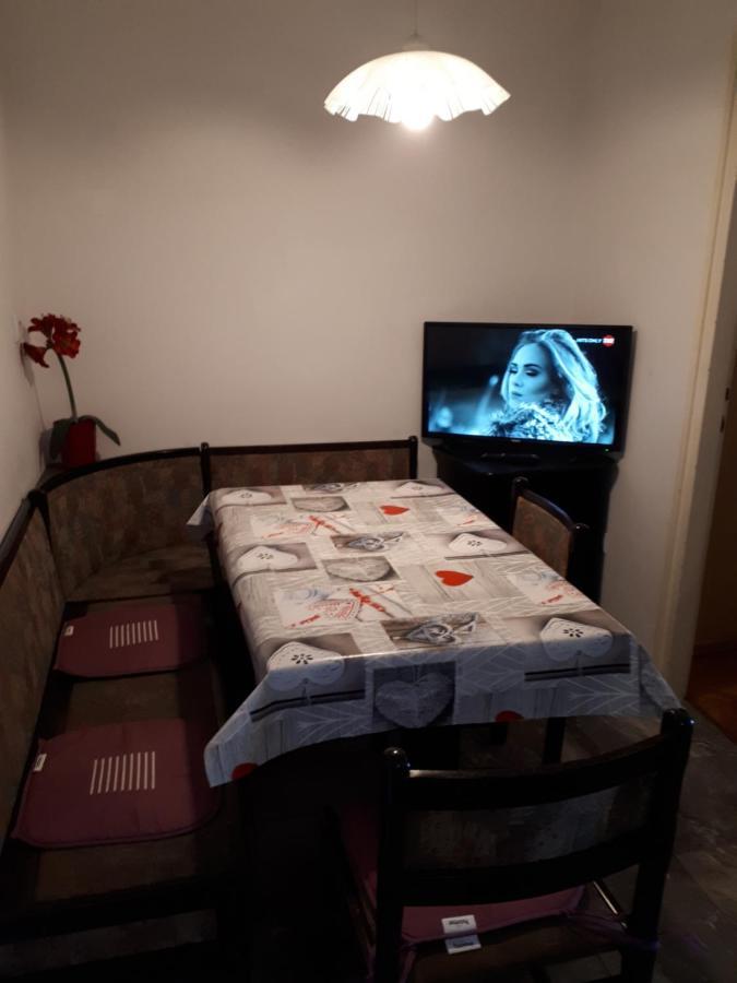 Apartment Blazic - Near The Beach 伊卡 外观 照片