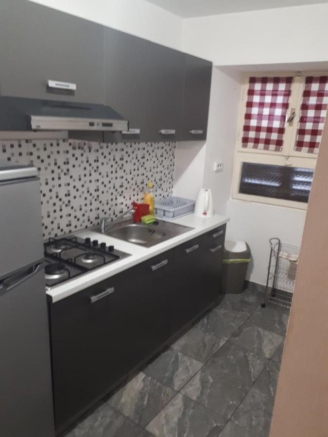 Apartment Blazic - Near The Beach 伊卡 外观 照片
